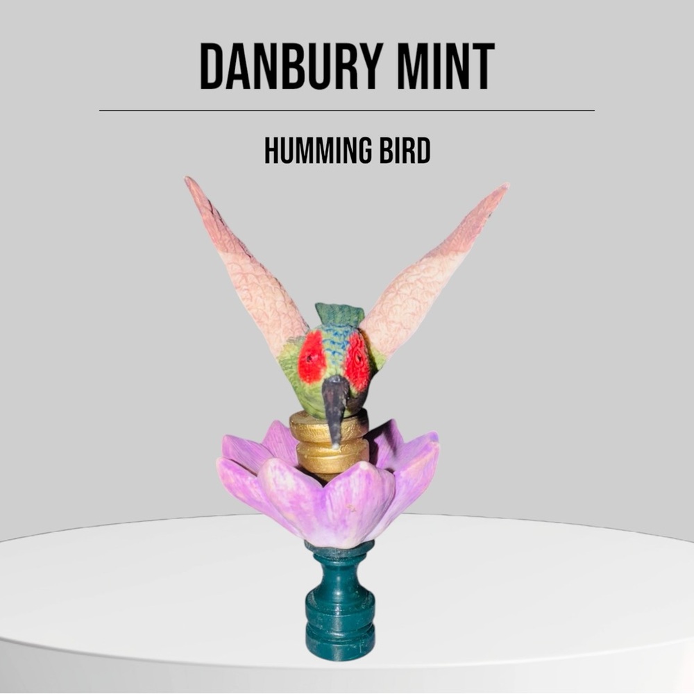 Danbury Mint Hummingbird Lamp Topper Lamp Finial  EUC
